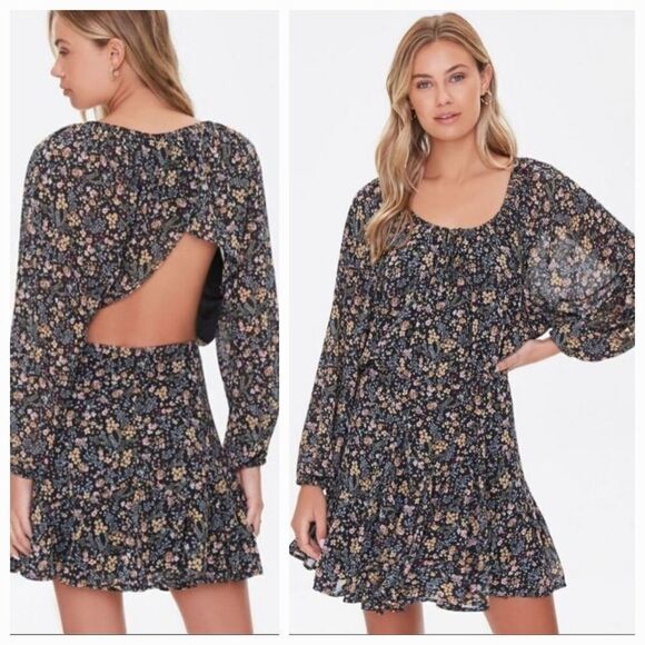FOREVER 21 Black Floral Print Cutout Bohemian Dress Size Small NWT - Picture 1 of 9